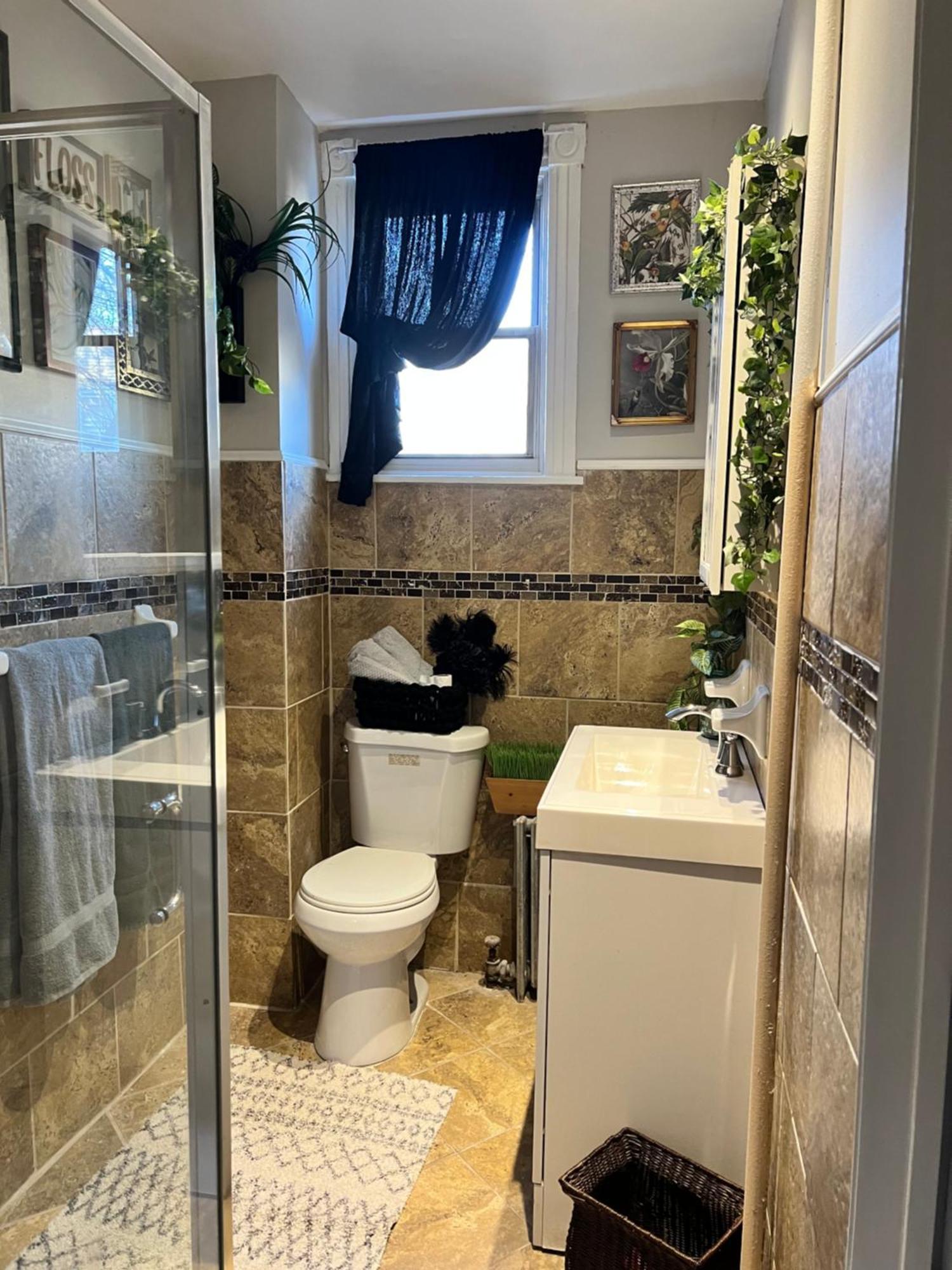 Cozy 1 Bedroom Abode